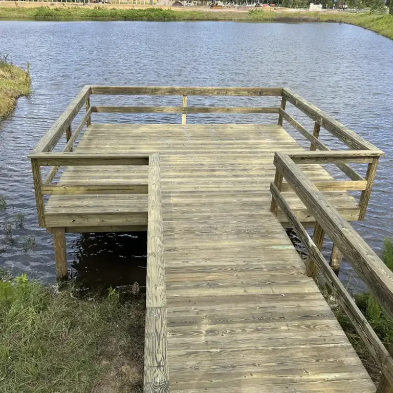 VM_Dock004
